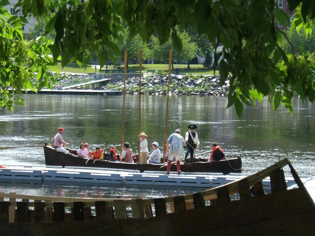 photo of an authentic reproduction flat-bottomed bateau